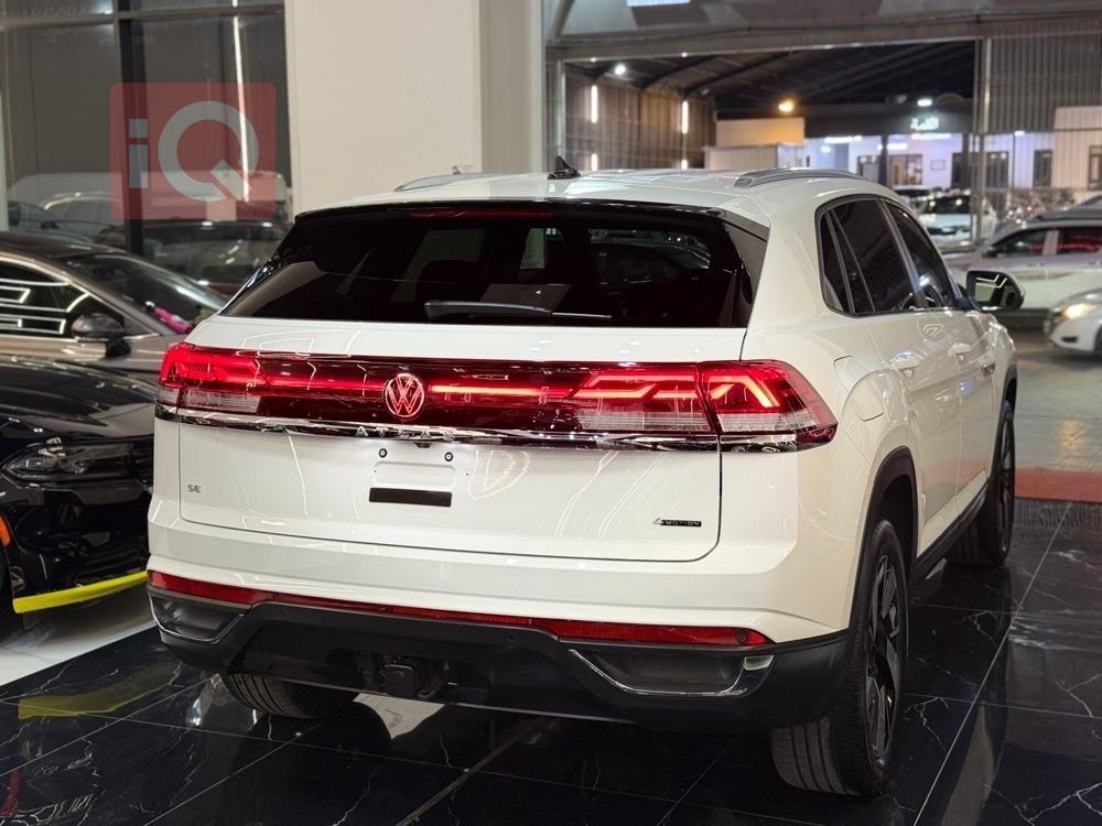 فولكسفاغن أطلس كروس سبورت